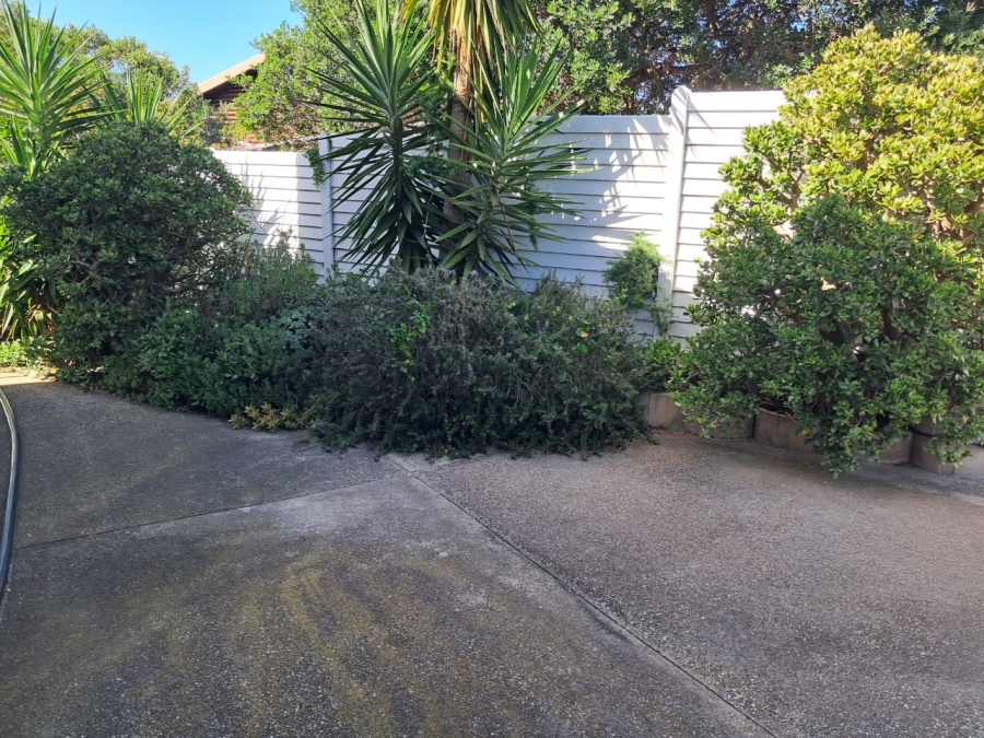 4 Bedroom Property for Sale in Bergsig Western Cape